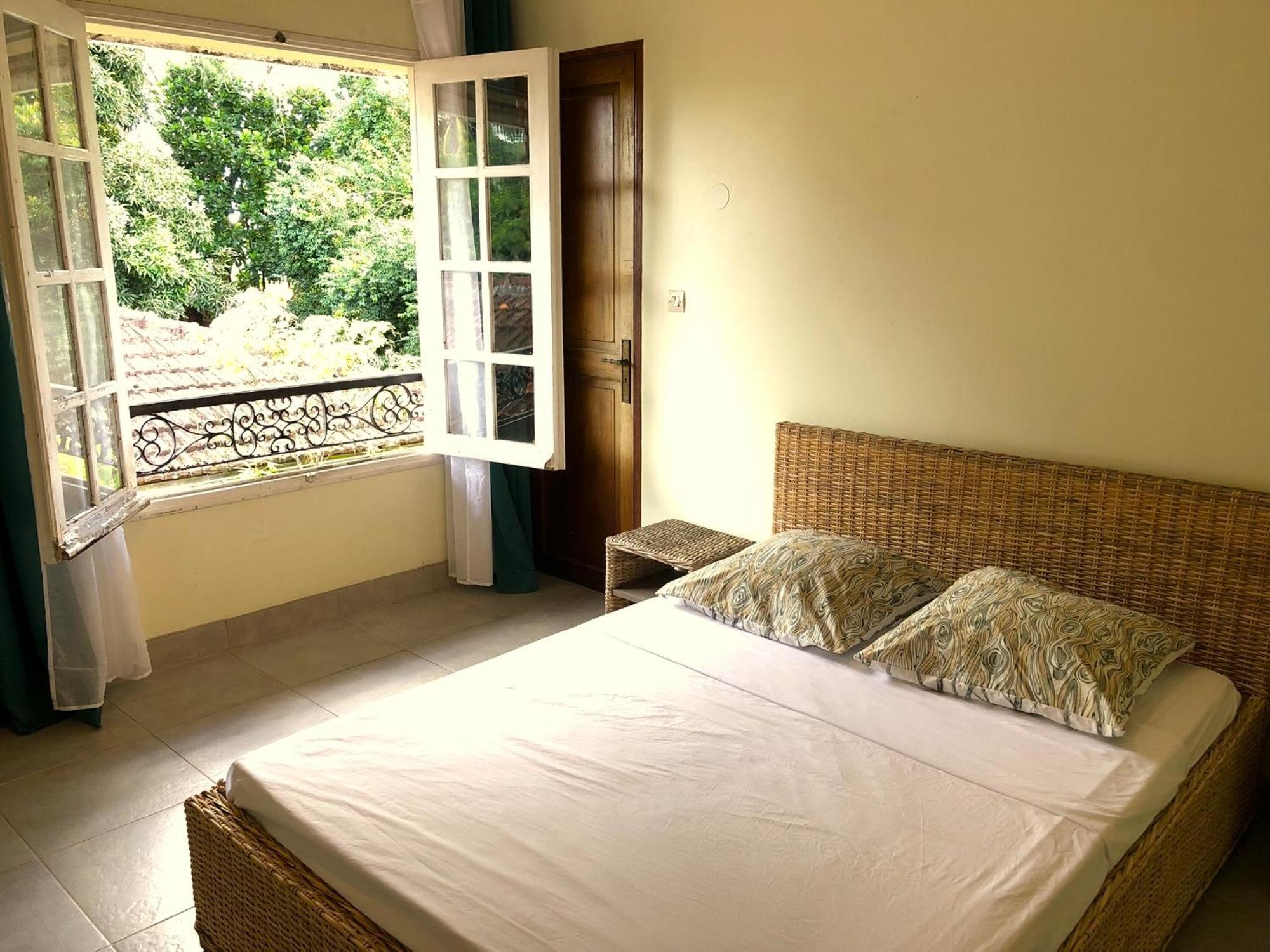 Between Us : Chambres D'Hotes A Saint Joseph Exterior photo